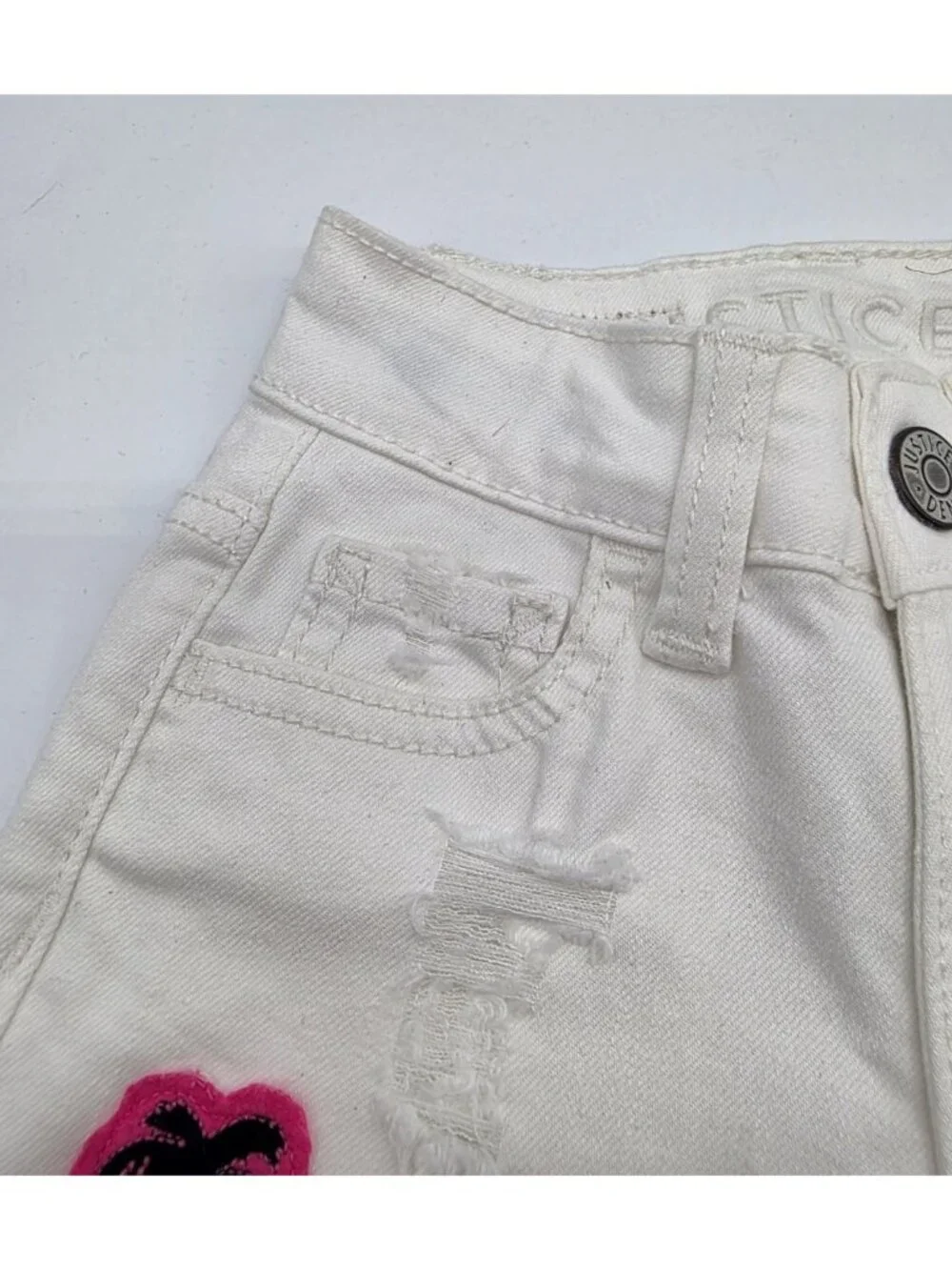 Justice Girl's Childs Shorts Size 6 Slim White Denim Cut Off Patches Midi Short